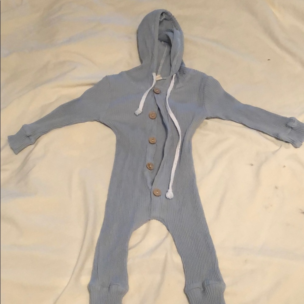 Hooded jumper